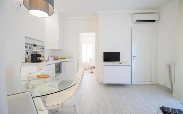 White Apartment