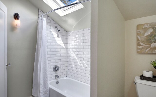 Lakefront Craftsman - Four Bedroom Home