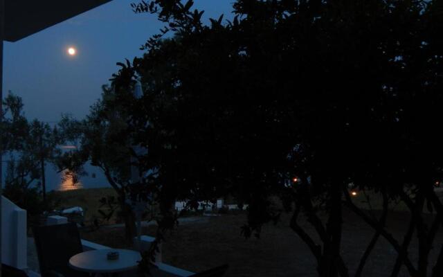Litus Studios Syros