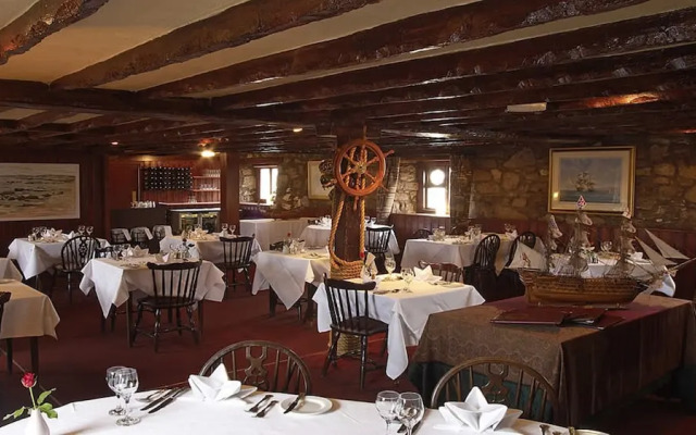 The Crusoe Hotel