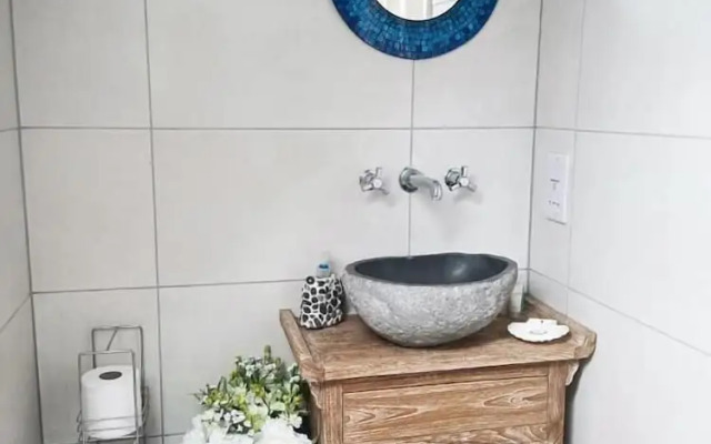 Stylish 2bed 2bath 8min to LondonBridge