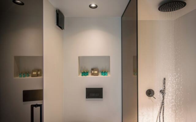 Soleil Rooms and Suites