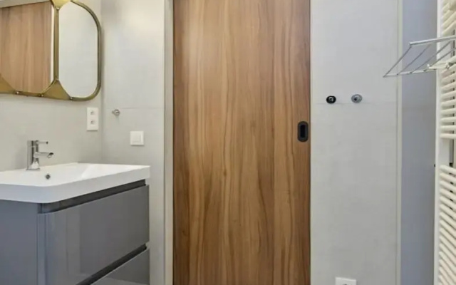 Apartment for 4 People With Terrace