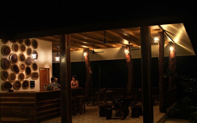 Khao Sok River Home Resort