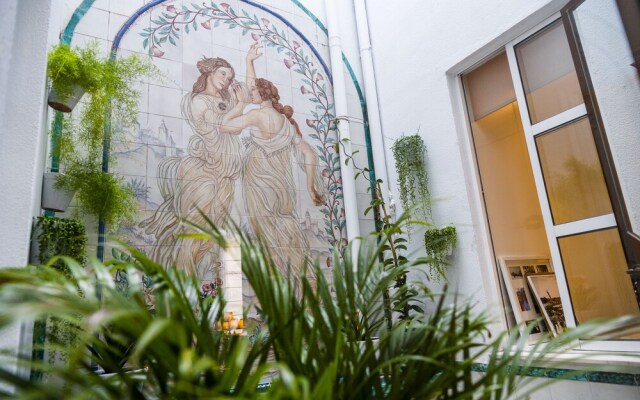 Eva Recommends Gamazo