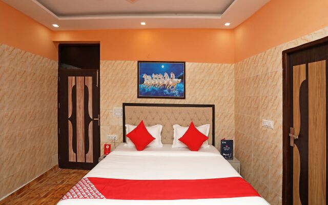 OYO 22663 Qlark Rooms & Lawn