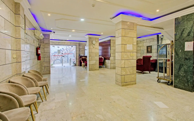OYO 537 Dahtham Furnished Units