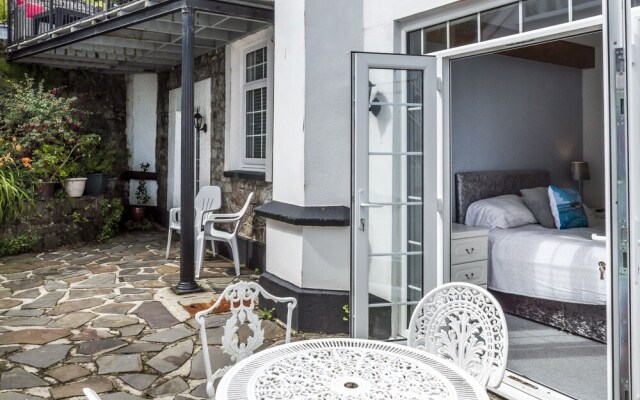 The Coach House- 3 Bedroom Holiday Home