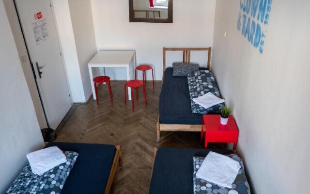 Clown and Bard Hostel