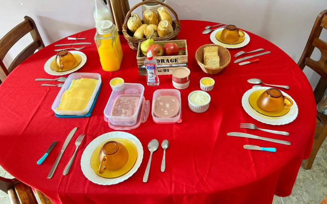 Casa Agradável com piscina.