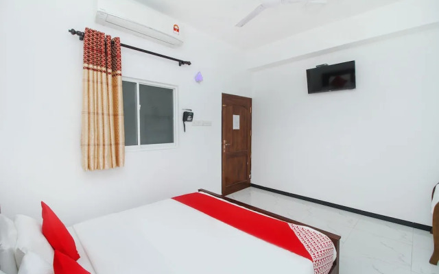 OYO 119 Lagoon Waves