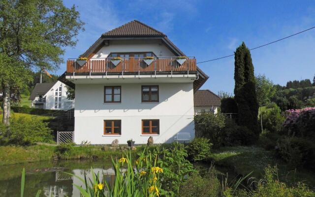 Modern Apartment in Brachthausen near Forest