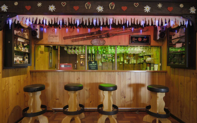 Karelia Alpine Lodge