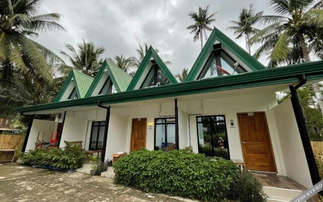 Seaside Travelers Inn by Camiguin Island Home
