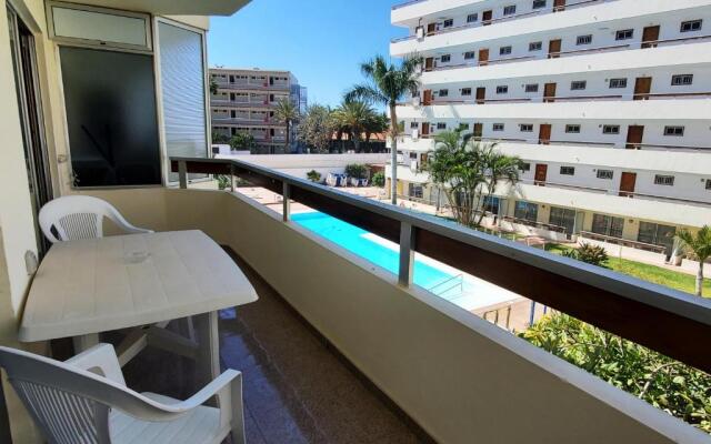 VIVIENDA VACACIONAL-Las Camelias Apartments #E05
