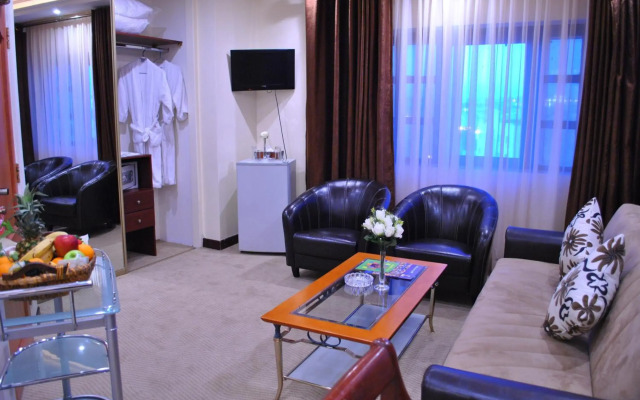 Larsa Hotel