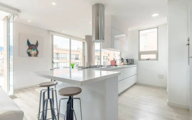 Modern Apartment in Usaquien