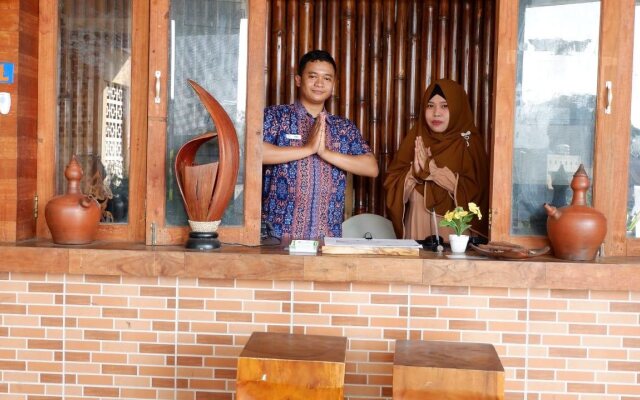 Omah Pelem Syariah