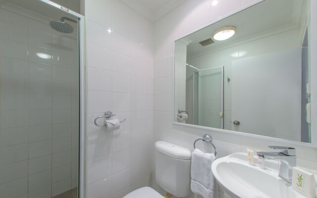 Silkari Urban CKS Sydney Airport Hotel