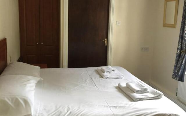 Shurland Hotel