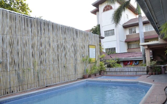 Rockpoint Hotspring Resort Hotel & Spa