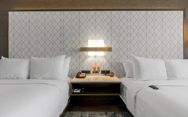 The Armon Hotel & Conference