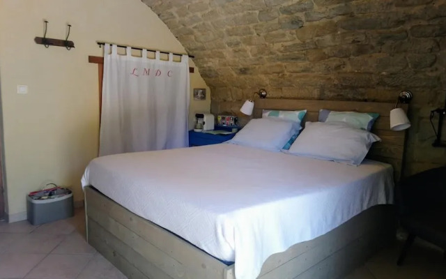 La Meridienne des Collines