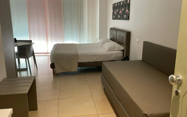 Zeus Residence Hotel