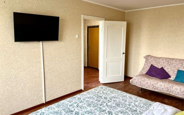 Rent House on Kurchatov Avenue, 21