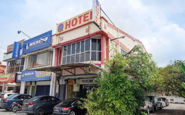 OYO 1094 Q One Hotel Dengkil