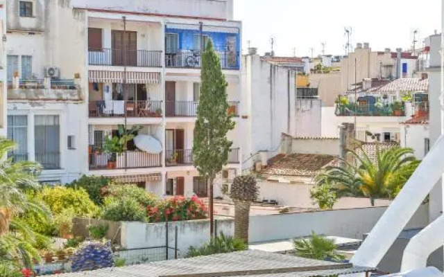 Ghat Apartments Montroig