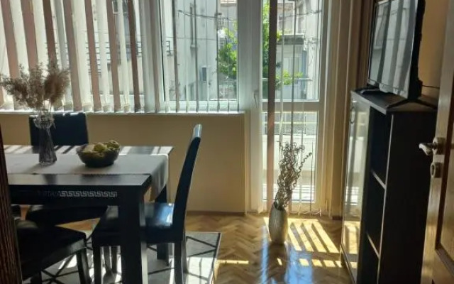 Inter Apartments