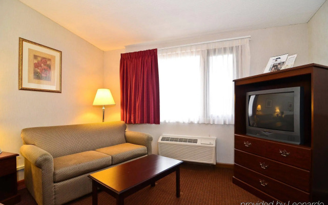 Comfort Inn & Suites