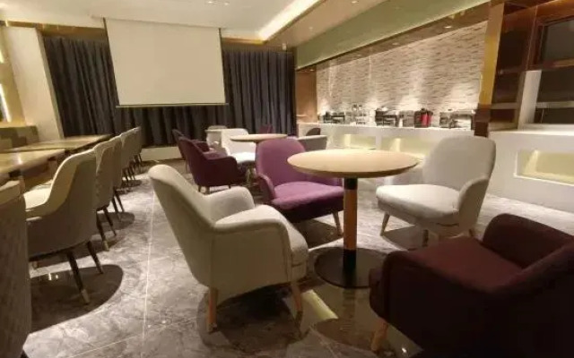 Xiangyin Wanxing Hotel