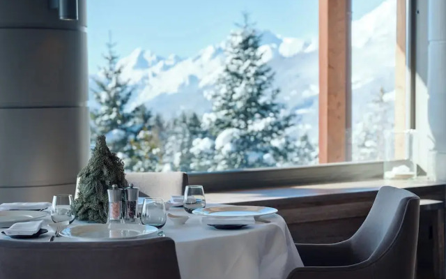 LeCrans Hotel & Spa