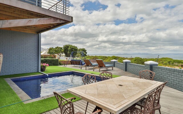 The Whale's Tale Guesthouse