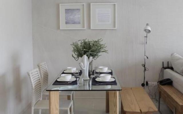 Baan Thew Thalay Aquamarine Cha-am