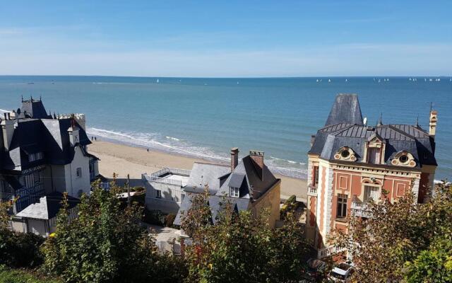 Duplex 50 m2 au pied des planches