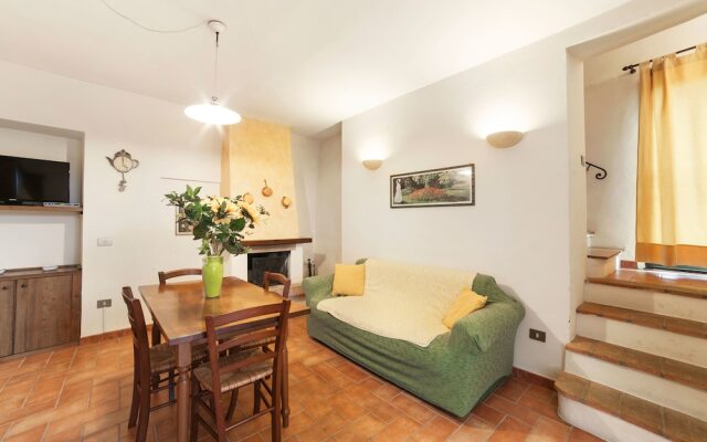 Casanova Di Larniano