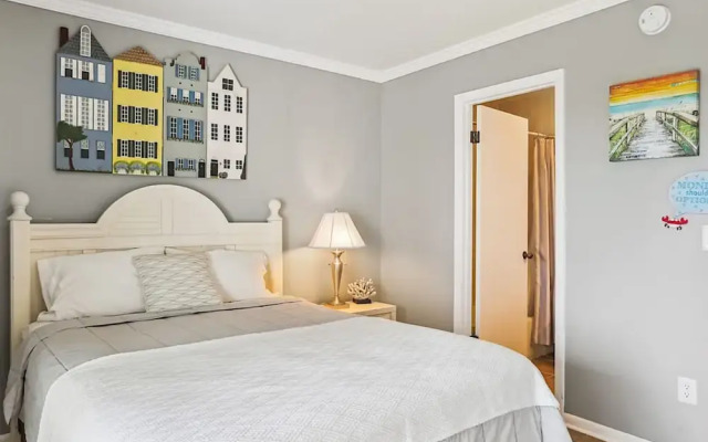 Oceanfront 3BR Luxe New Rental