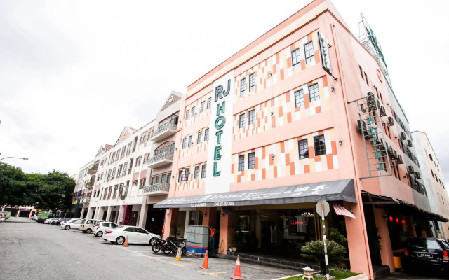RJ Hotel Kulai