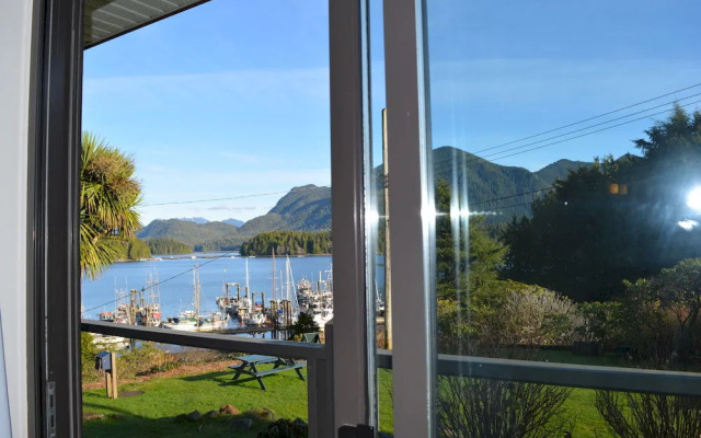 Tofino Motel Harborview