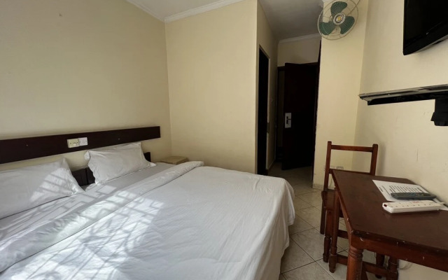Baraka Inn