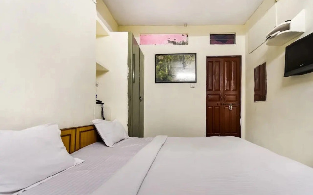 Hotel Alwin by OYO Rooms