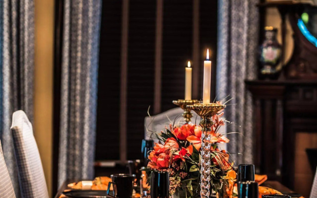 Inn at St James Court