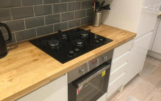 Classic Brixton City Apartment