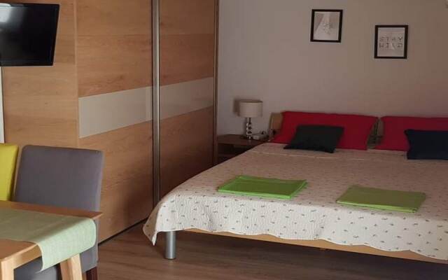 Apartments Snježana Carev