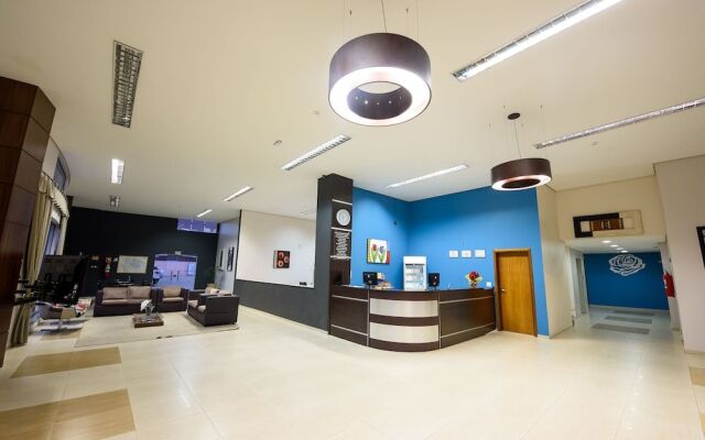 Prisma Plaza Hotel