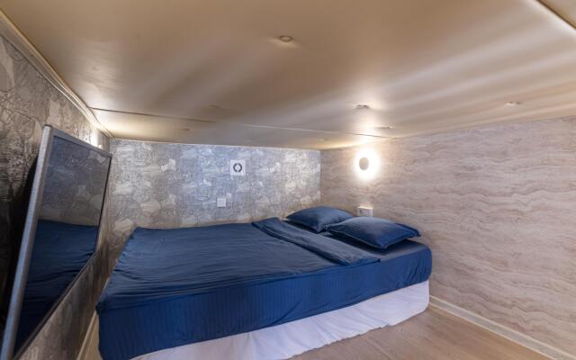 Samsonov на Гончарной (Самсонов)