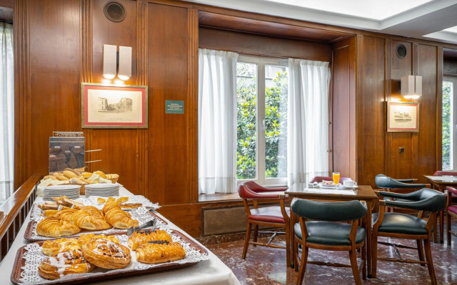 Hotel Hernan Cortes